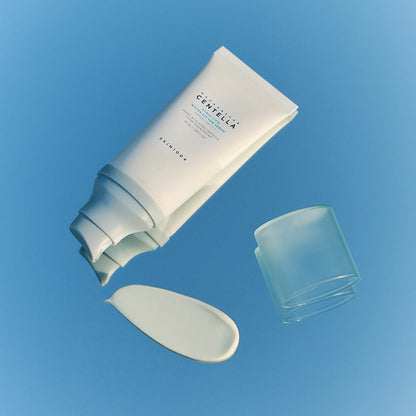 Skin1004 Madagascar Hyalu-Cica Water Fit Sun Serum